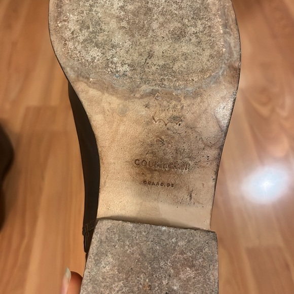 Cole Haan Hayes Flat Bootie. Brown leather. Size 8.5. - Picture 8 of 11